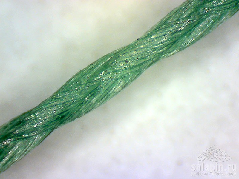 Плетенка Sabaneev Tenzor 0,16 мм / 9,9 кг под микроскопом