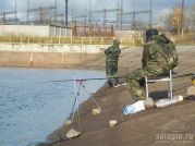 Рыбалка новочеркасск теплый. Теплый канал. Рыбалка теплый канал. Тёплый канал в Новочеркасске. Рыбалка в Кадуе на теплом канале.