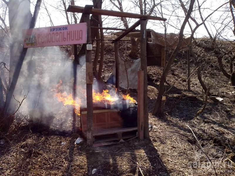 Вот так злые Тульские мужики наводят порядок за горе-туристами