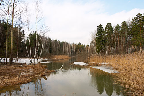 Конец марта.